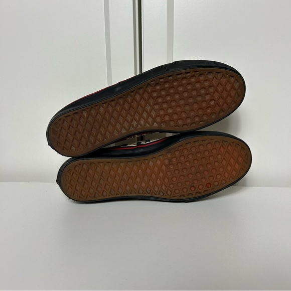 Vans Disney Mickey Mouse red black vintage - Picture 7 of 8